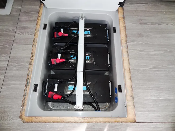 Voila Yacht Photos Pics 