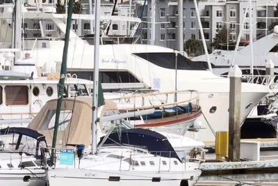 Beneteau 370