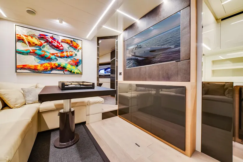 Argo Yacht Photos Pics Lower Deck