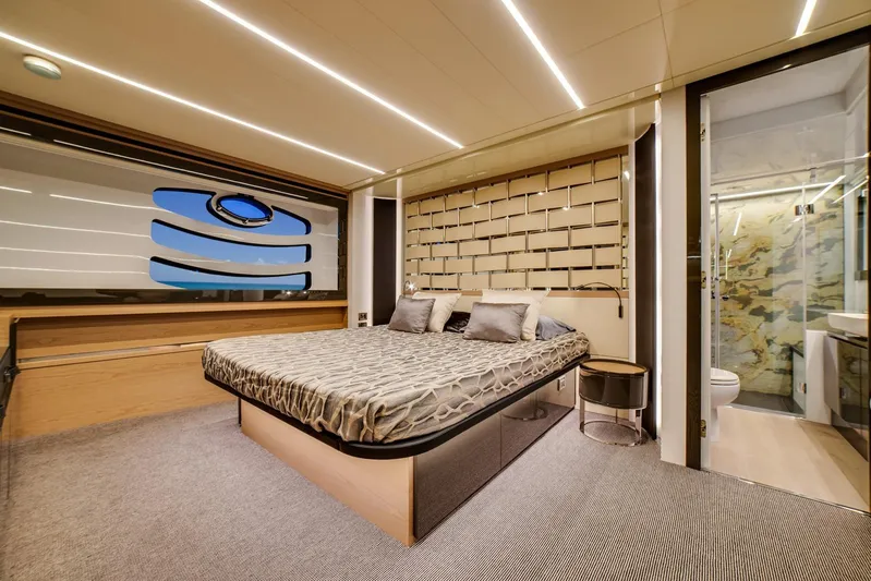 Argo Yacht Photos Pics Master Stateroom