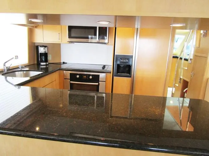 Diamond Days Yacht Photos Pics 