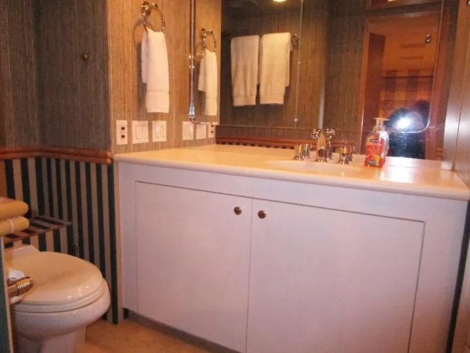 Diamond Days Yacht Photos Pics 