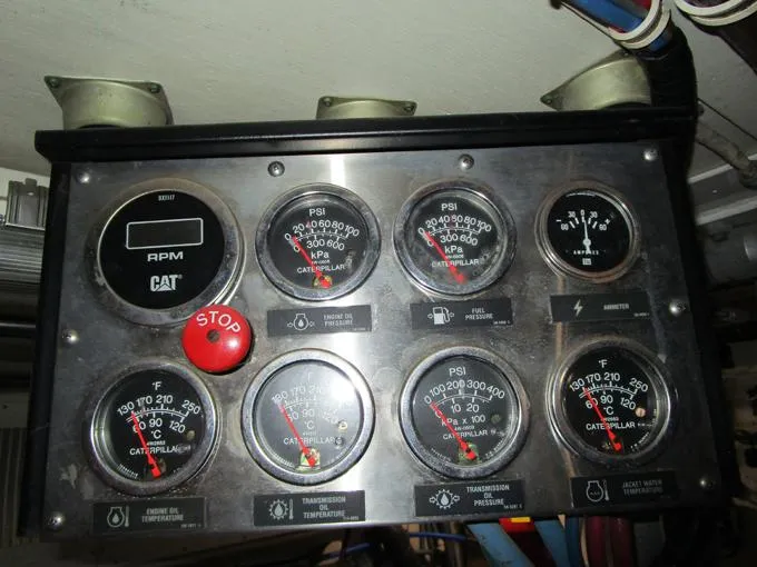 Diamond Days Yacht Photos Pics 