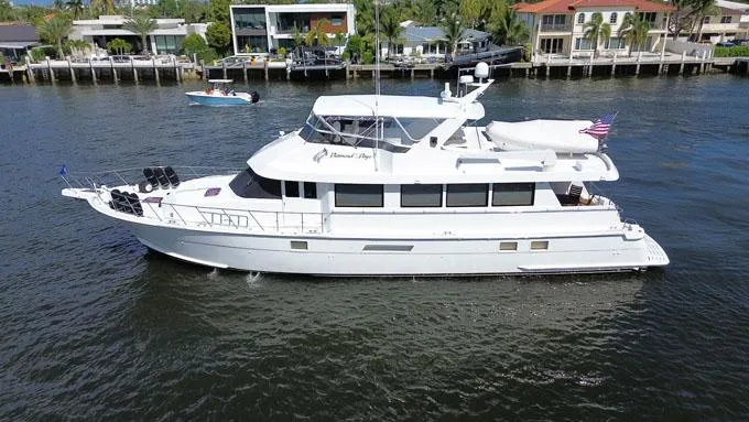 Diamond Days Yacht Photos Pics 