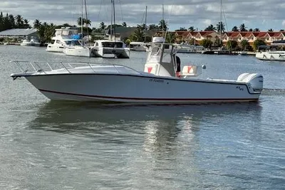 SeaVee 34 Center Console