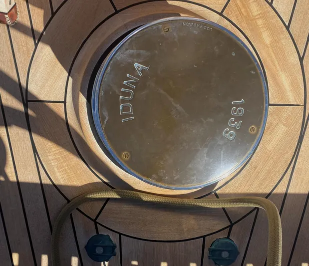 Iduna Yacht Photos Pics 