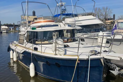 Ranger Tugs R-29 CB LUXURY EDITION