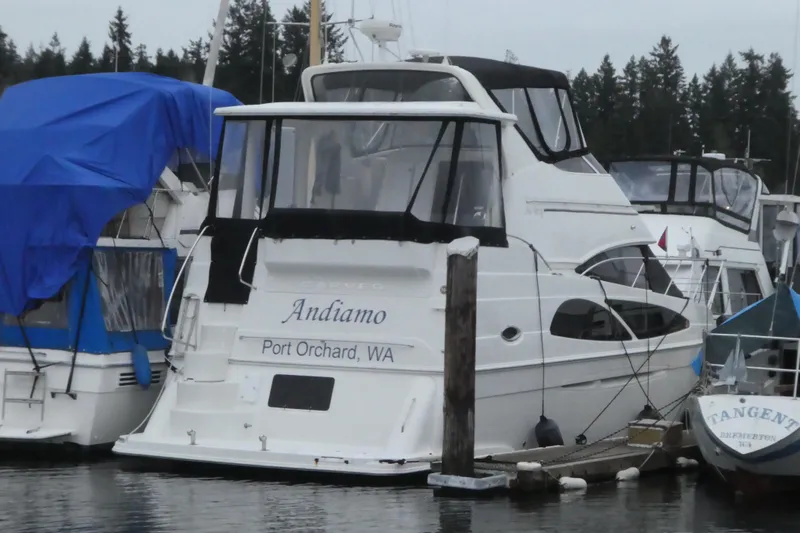  Yacht Photos Pics 2006 Carver 366 Motor Yacht docked in Port Orchard, WA marina.