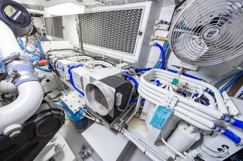 Sea Trader Yacht Photos Pics 