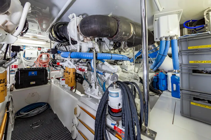 Sea Trader Yacht Photos Pics 