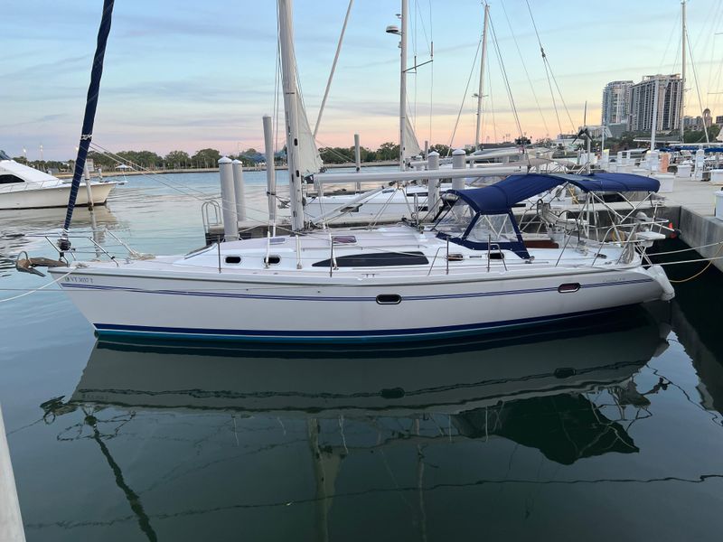2011 Catalina 375