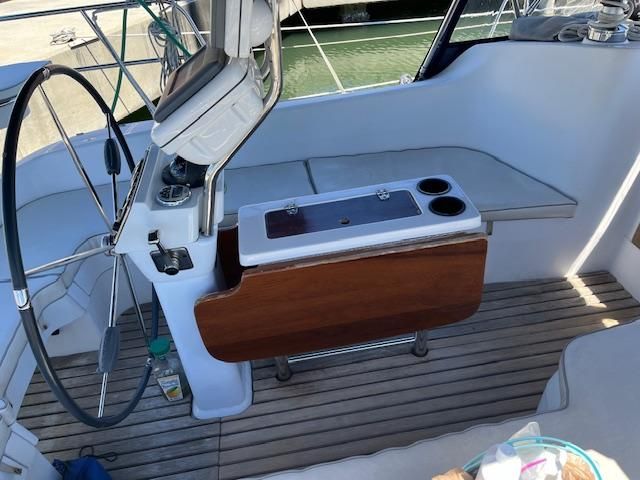 2011 Catalina 375