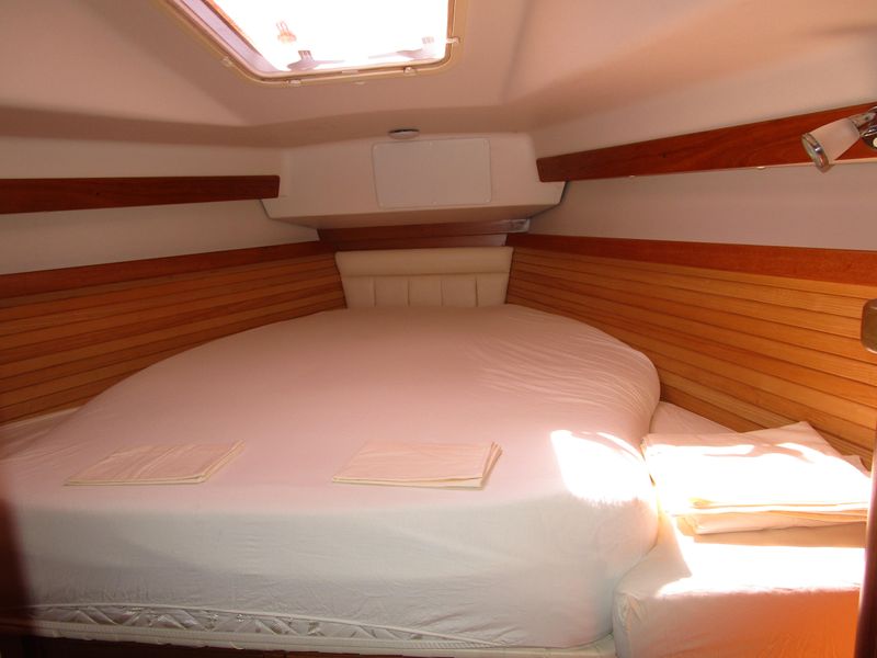 2011 Catalina 375