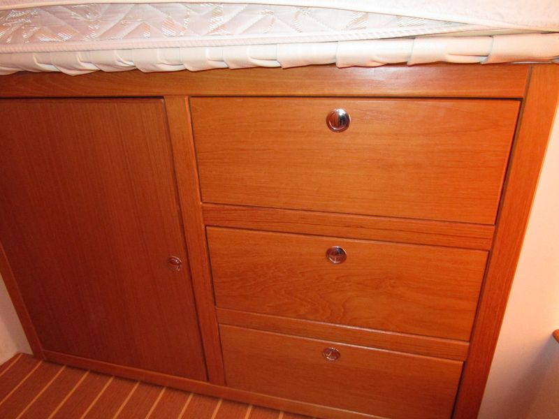 2011 Catalina 375