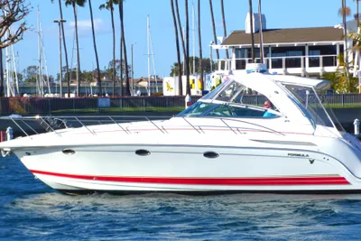 Formula 37 Performance Cruiser