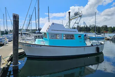 Trawler Monterey Diesel Cruiser