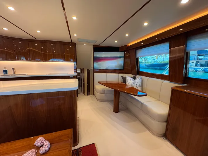 Malcria Yacht Photos Pics 