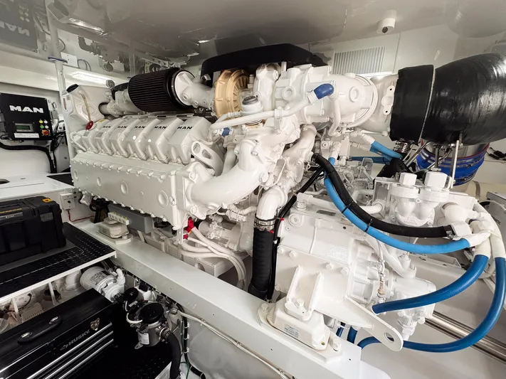 Malcria Yacht Photos Pics 