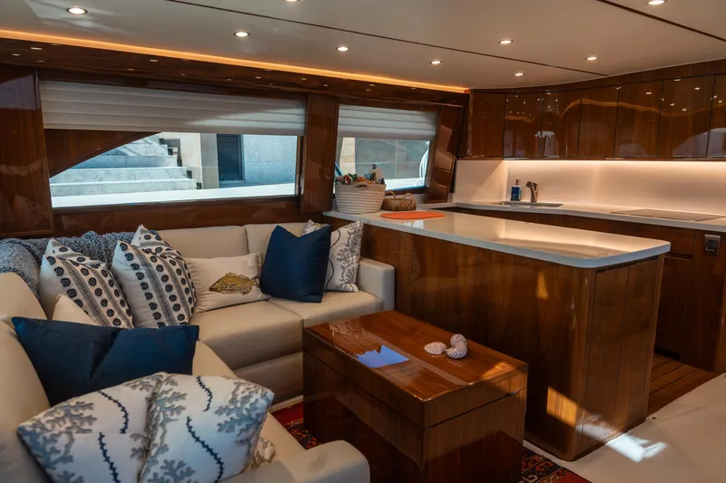 Malcria Yacht Photos Pics 