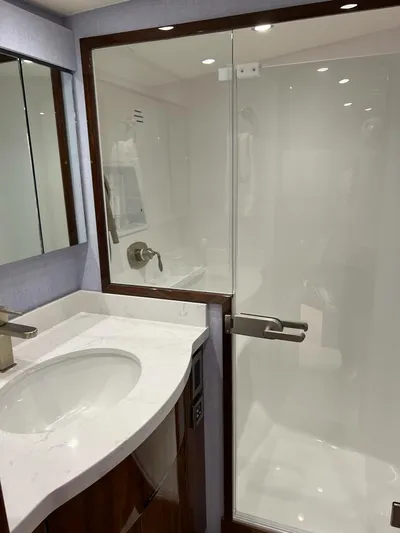 Malcria Yacht Photos Pics 