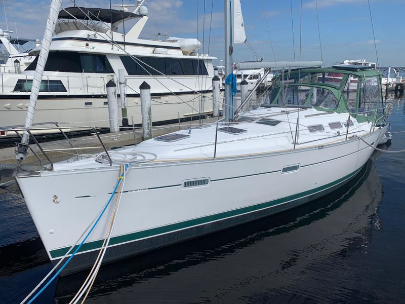 2008 Beneteau 373