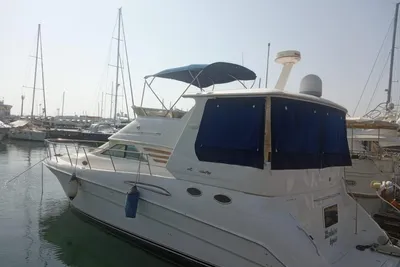Sea Ray 480 Sedan Bridge