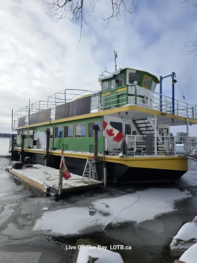 Orillia Island Princess Yacht Photos Pics 