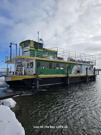 Orillia Island Princess Yacht Photos Pics 