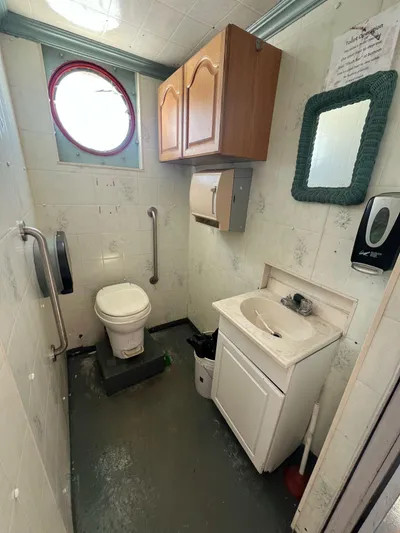 Orillia Island Princess Yacht Photos Pics 