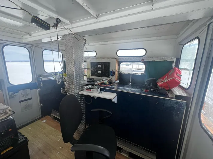 Orillia Island Princess Yacht Photos Pics 