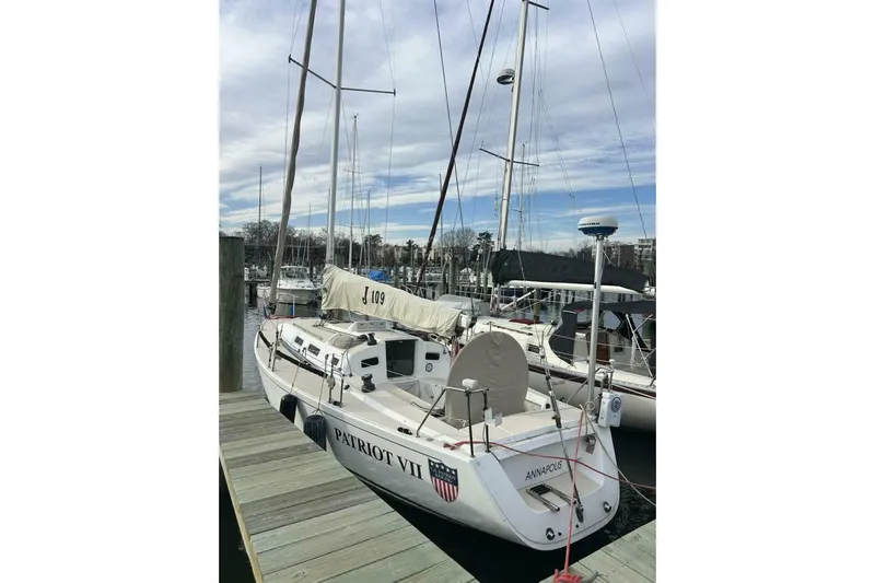 Patriot VII (formerly Known As Rush) Yacht Photos Pics 2003 J109