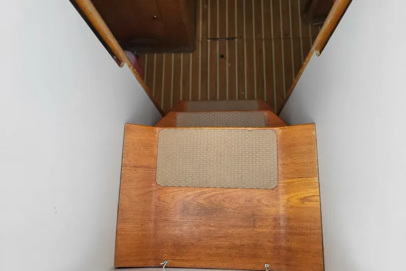 Patriot VII (formerly Known As Rush) Yacht Photos Pics 2003 J109