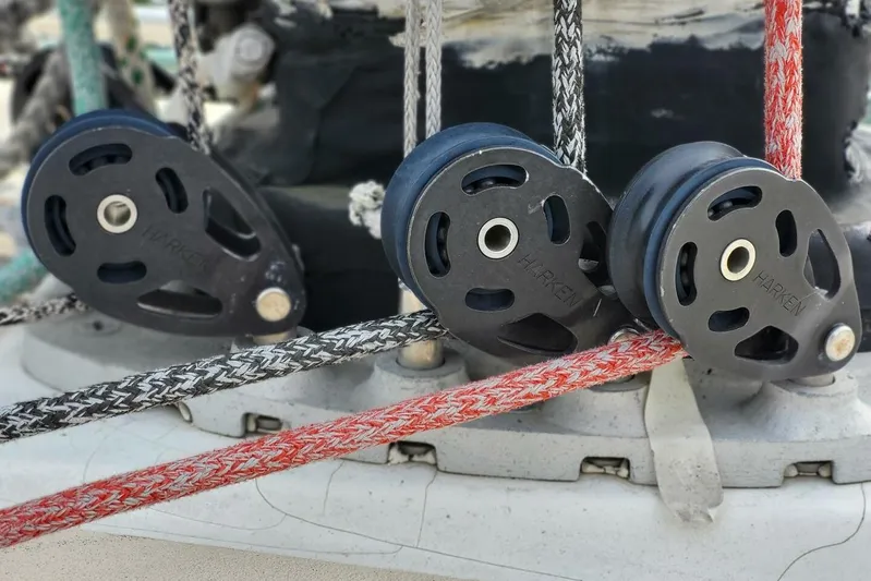 Patriot VII (formerly Known As Rush) Yacht Photos Pics 2003 J109