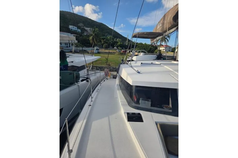 Le Grand Bleu Yacht Photos Pics Bali 4.2