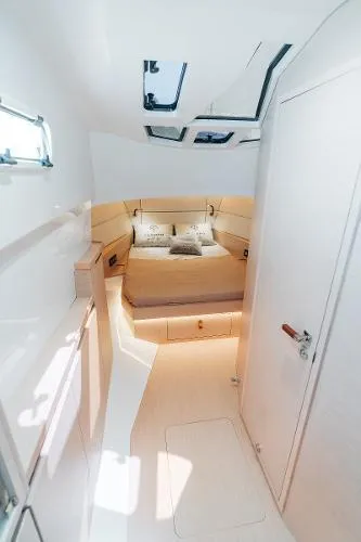 Dealer Demo Yacht Photos Pics 