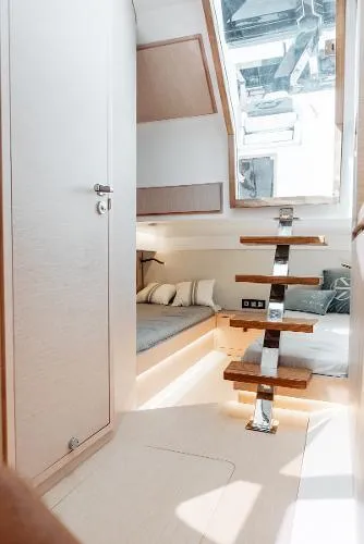 Dealer Demo Yacht Photos Pics 