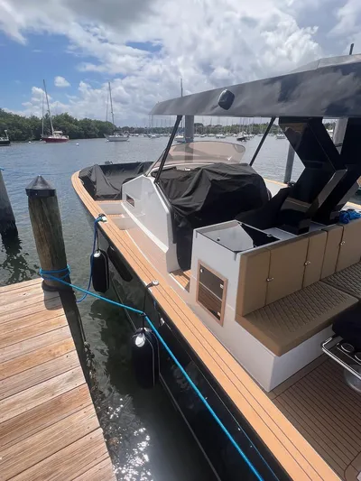 Dealer Demo Yacht Photos Pics 