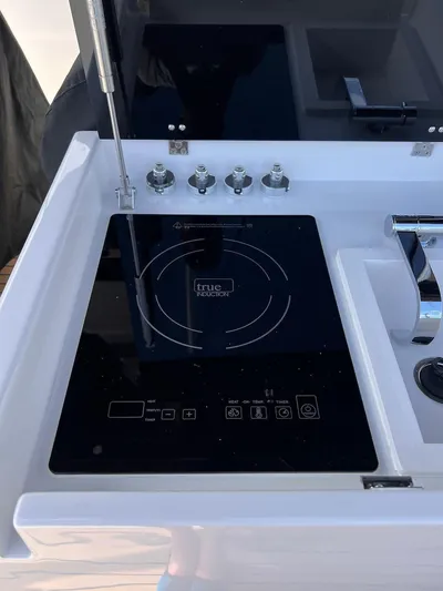 Dealer Demo Yacht Photos Pics 