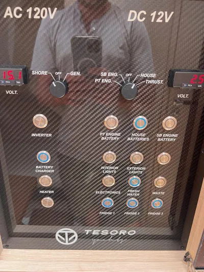 Dealer Demo Yacht Photos Pics 