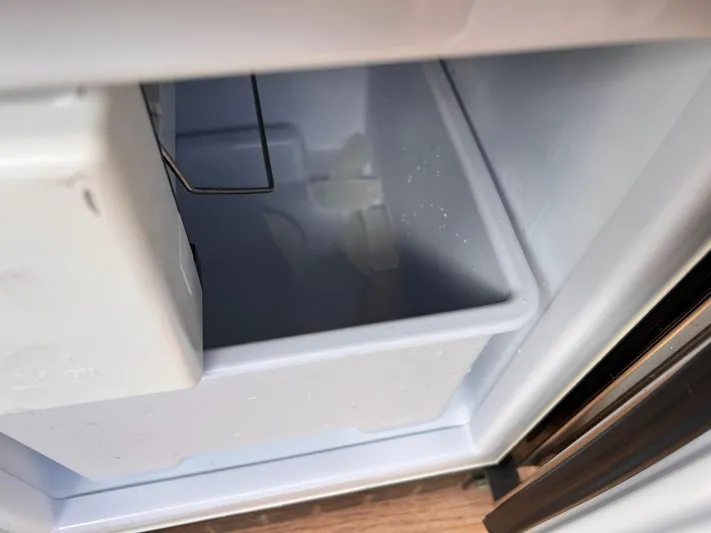 Dealer Demo Yacht Photos Pics 