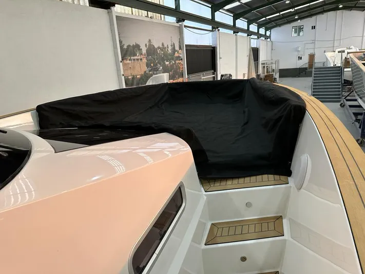 Dealer Demo Yacht Photos Pics 