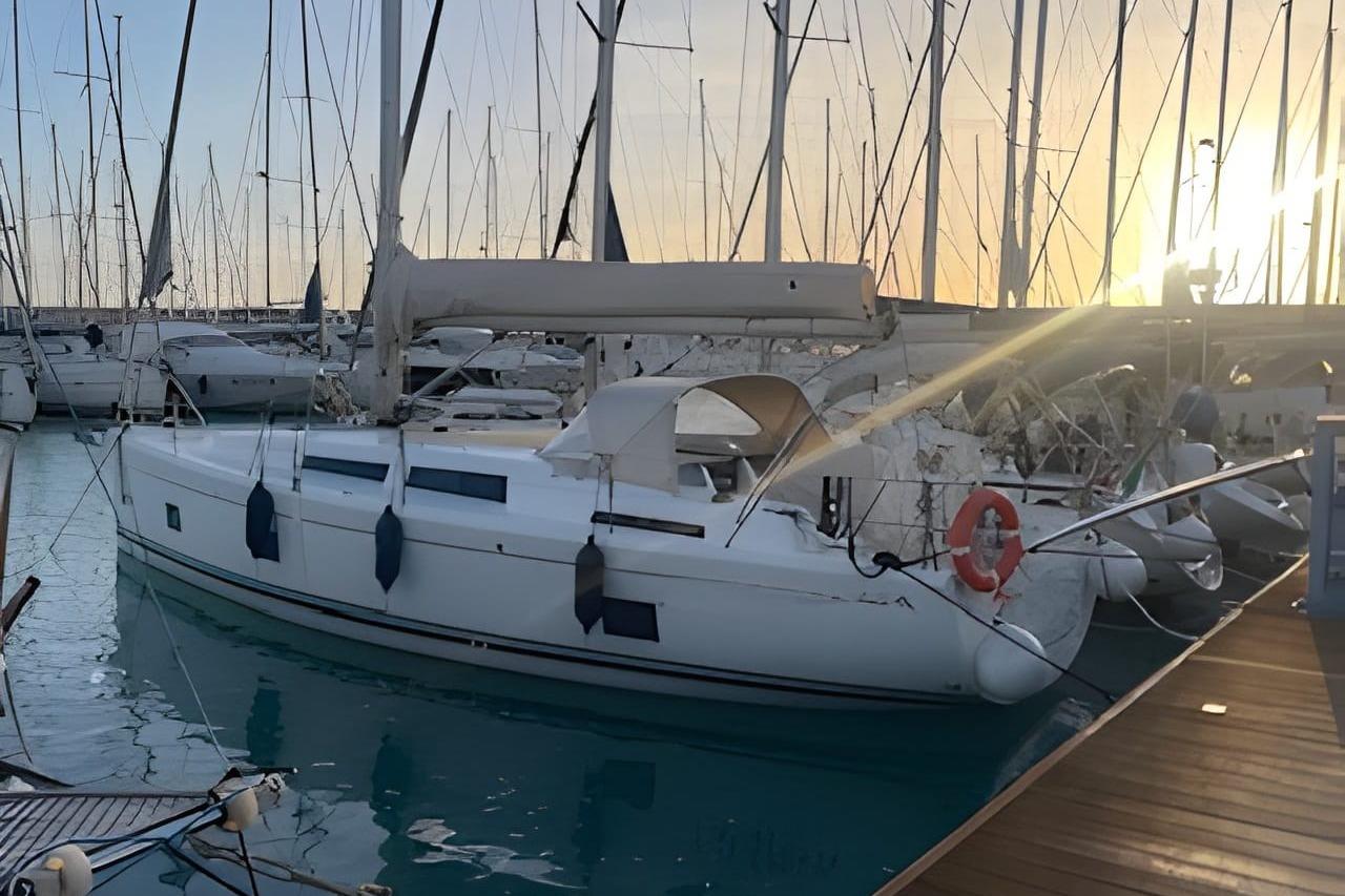 2018 Hanse 418