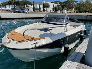 2018 Quicksilver 755 ACTIV SUNDECK