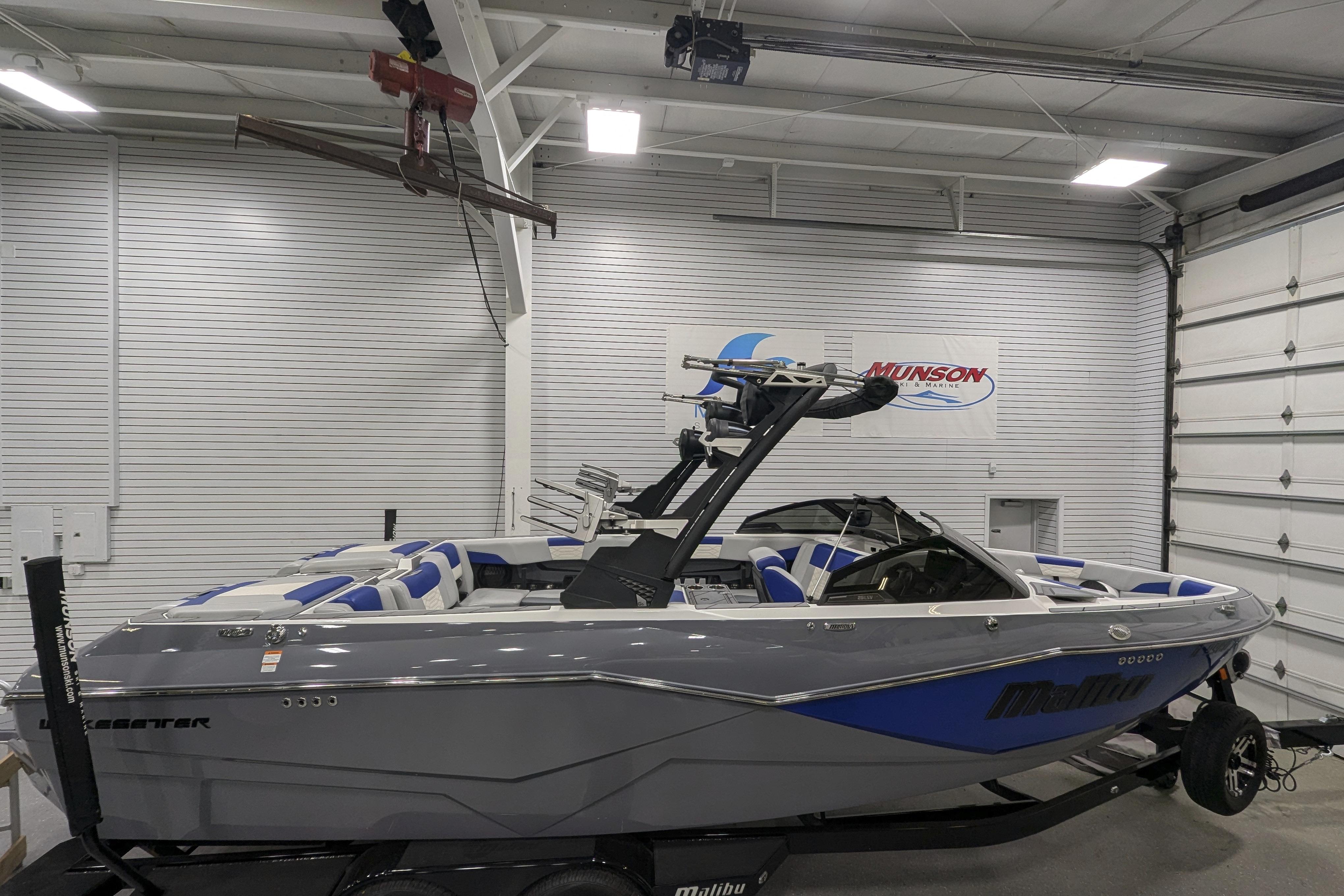 Malibu Wakesetter 25 LSV
