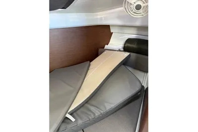 2024 Beneteau Antares 8