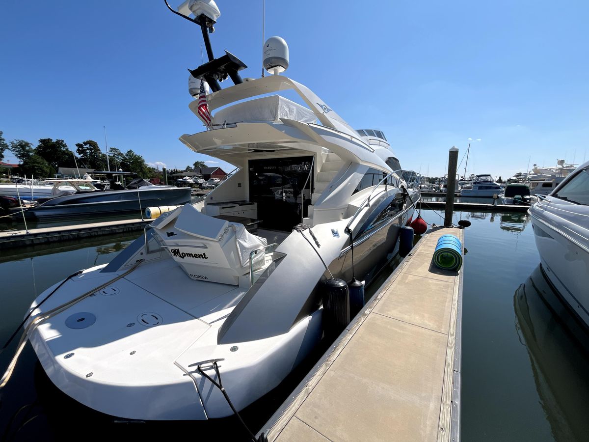 2010 Marquis 50 