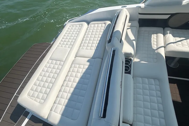  Yacht Photos Pics Luxurious seating on 2019 Cobalt R30 boat with quilted white upholstery.