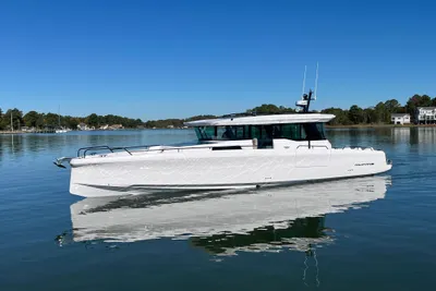 Axopar 45 Cross Cabin