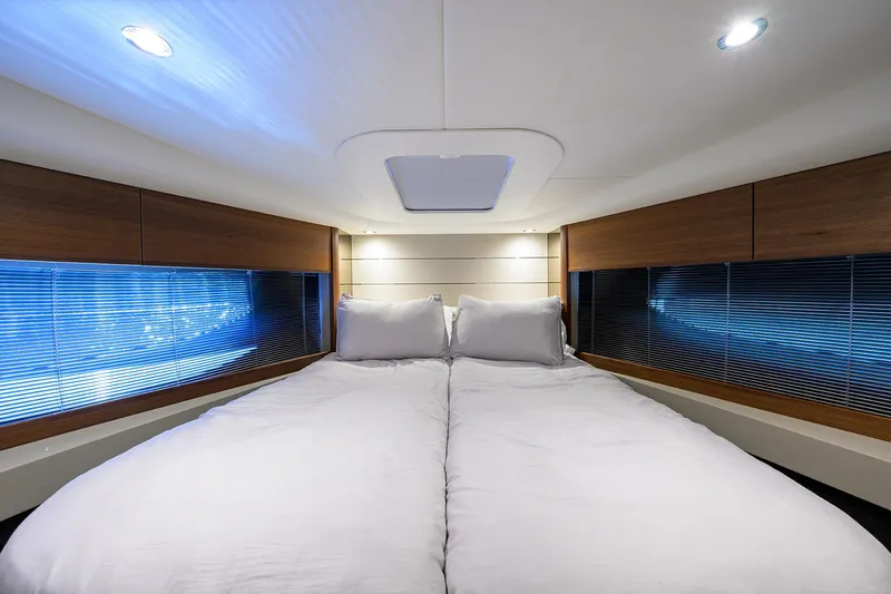 Traseas Yacht Photos Pics Princess V50 TraSeas - Forward Guest Stateroom, Berths Converted to Queen Berth