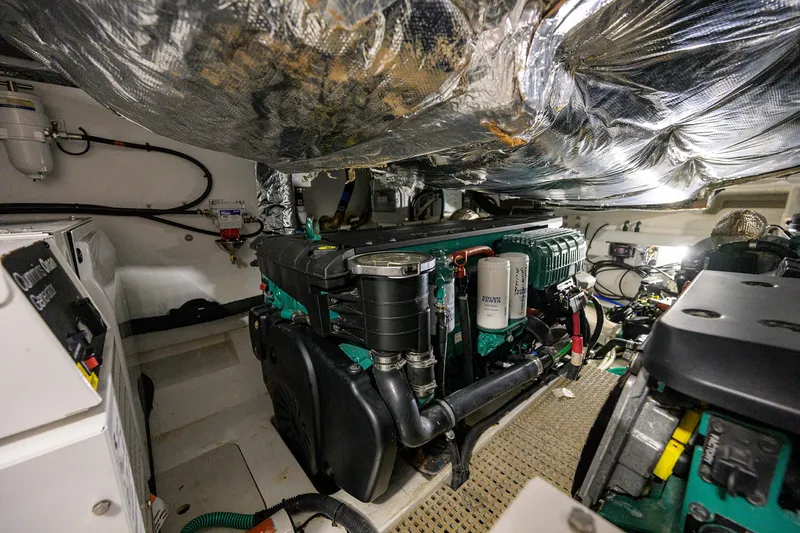 Traseas Yacht Photos Pics Princess V50 TraSeas - Engine Room